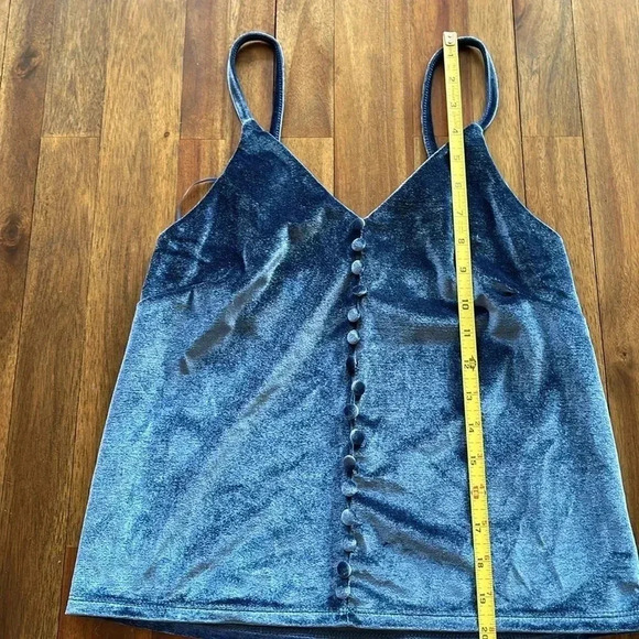 Rock and Roll Cowgirl velvet top - Picture 4 of 6